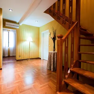 3* מלון Trevi 41